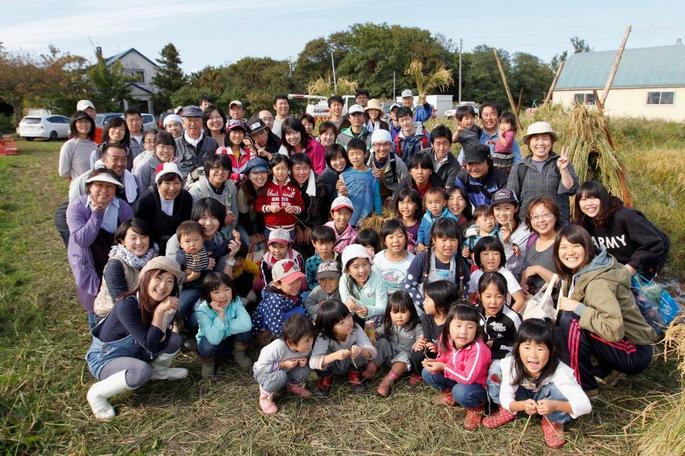 札幌の隣。石狩市で７０人の稲刈り！